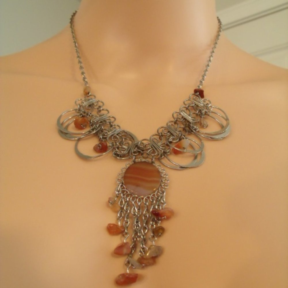 Alpaca Silver-Cinnamon Coral Stoned-11.5" Necklace